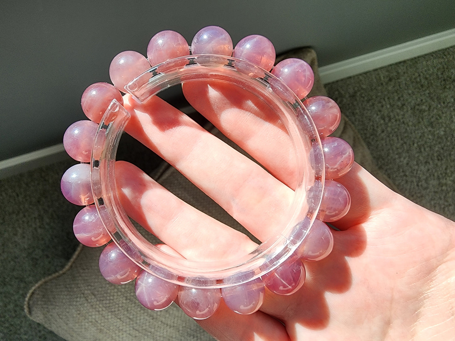 [Bracelet] 11mm Lavender Rose Quartz Bracelet