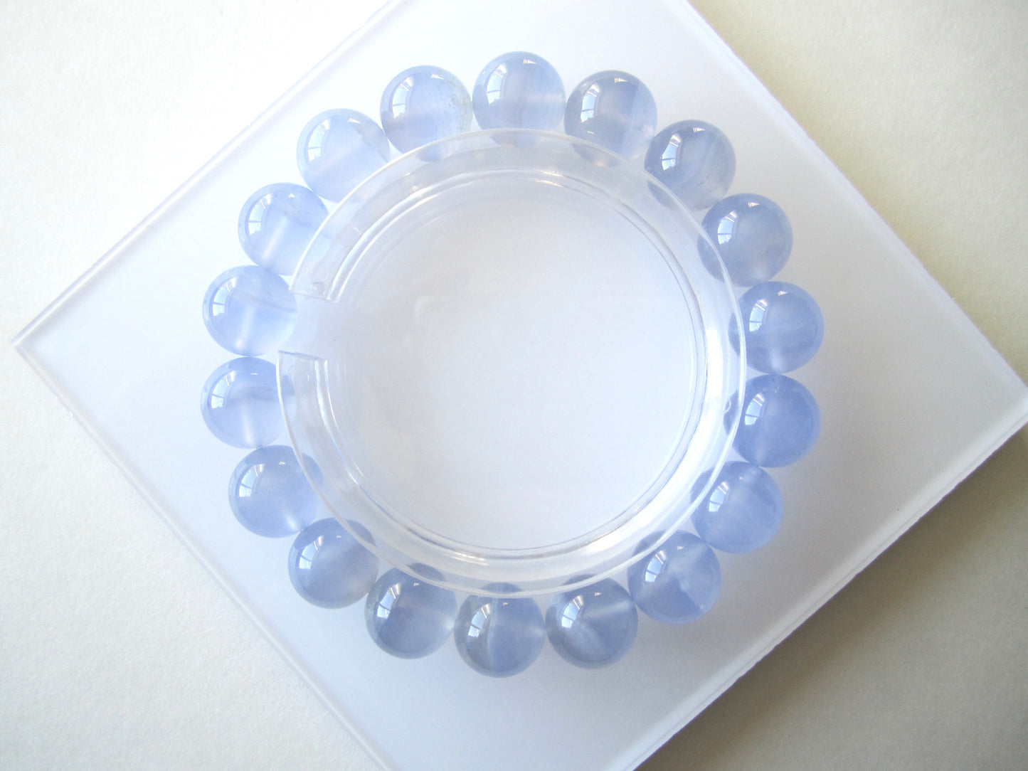 [Bracelet] Natural 11mm Blue Chalcedony Bracelet