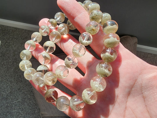 [Bracelet] Natural Matcha Green Phantom Quartz Beaded Bracelet