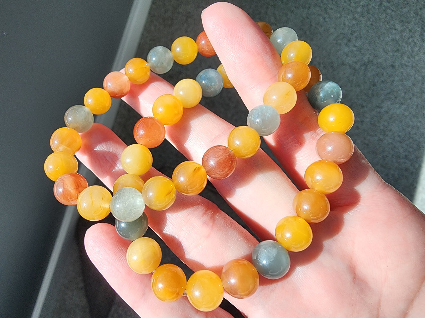[Bracelet] 8mm Multicolored Rabbit Hair Quartz Bracelet