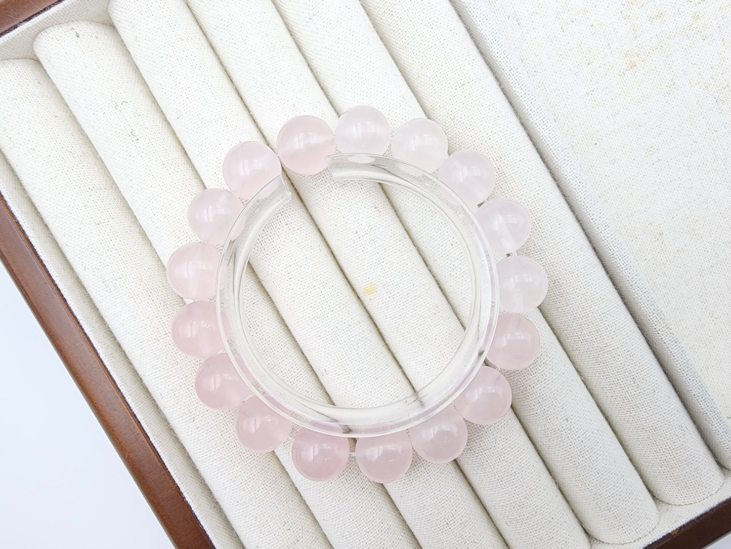[Bracelet] 11mm Rose Quartz Bracelet with Gradient Color
