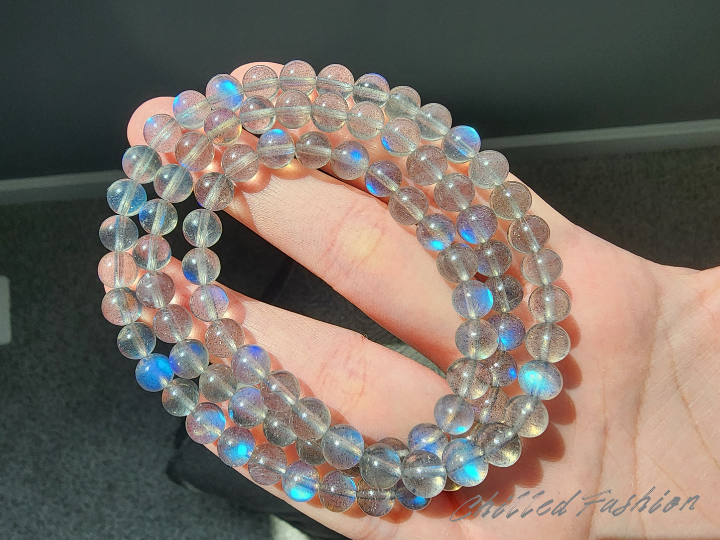 [Bracelet] 6mm Labradorite Bracelet with Blue Flash – 3-Layer Natural Gemstone Bracelets