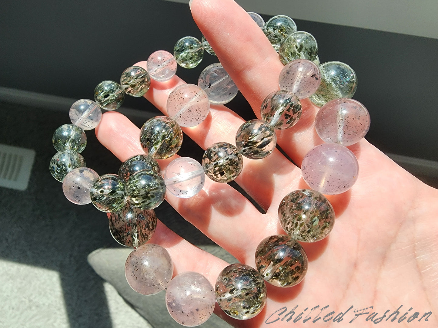 [Bracelet] Green Mica in Clear Quartz and Rose Quartz Beads Bracelet