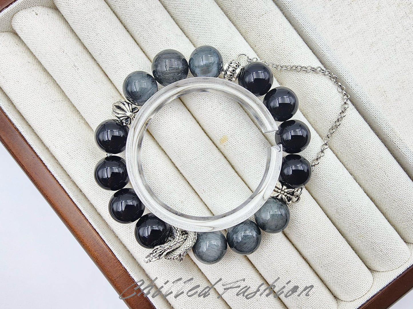 [Bracelet] Natural 12mm Hawk’s Eye and Obsidian Bracelet