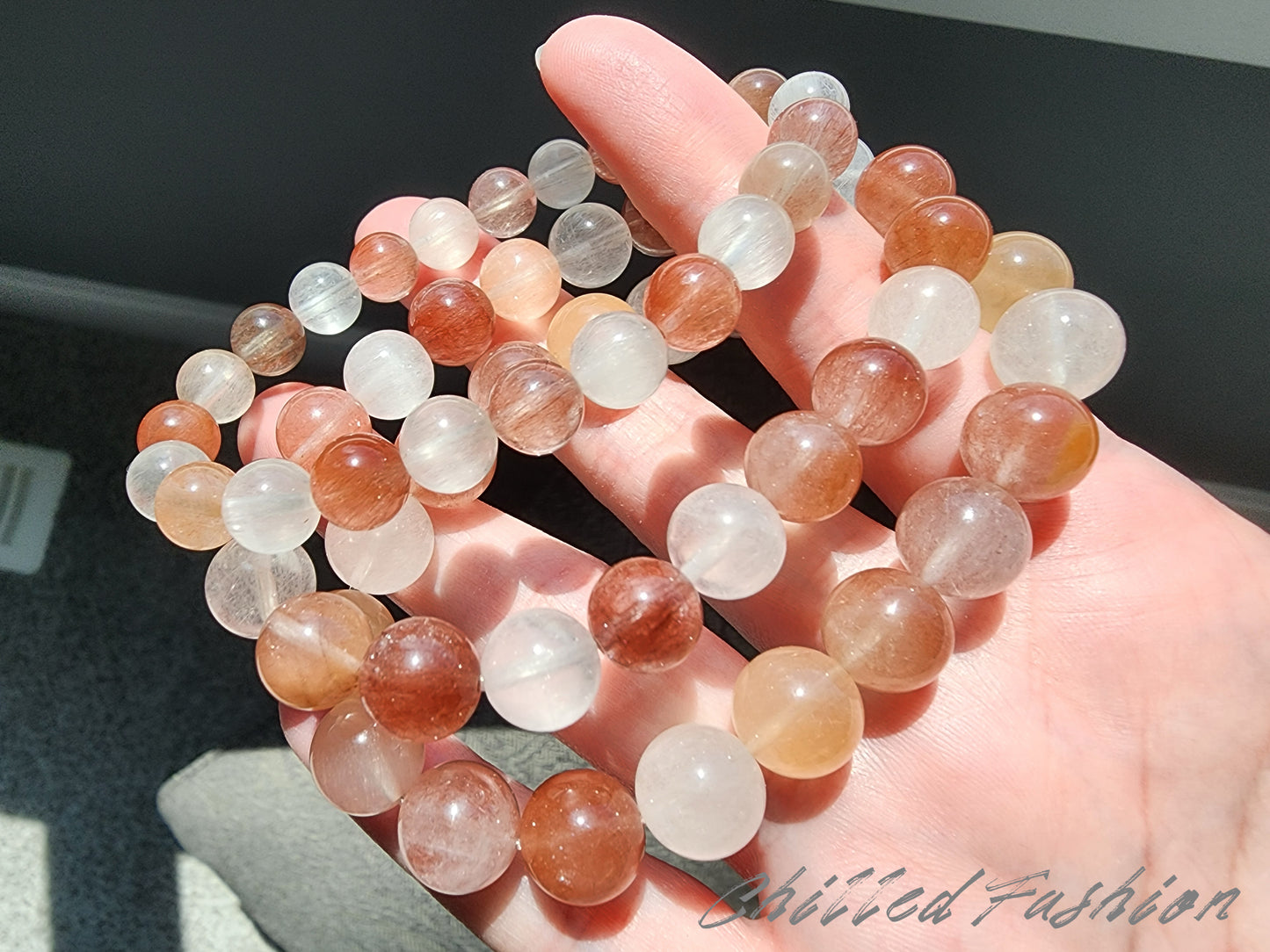 [Bracelet] Radiant Rabbit Hair Quartz 兔毛: A Symphony of Sunlit Strands