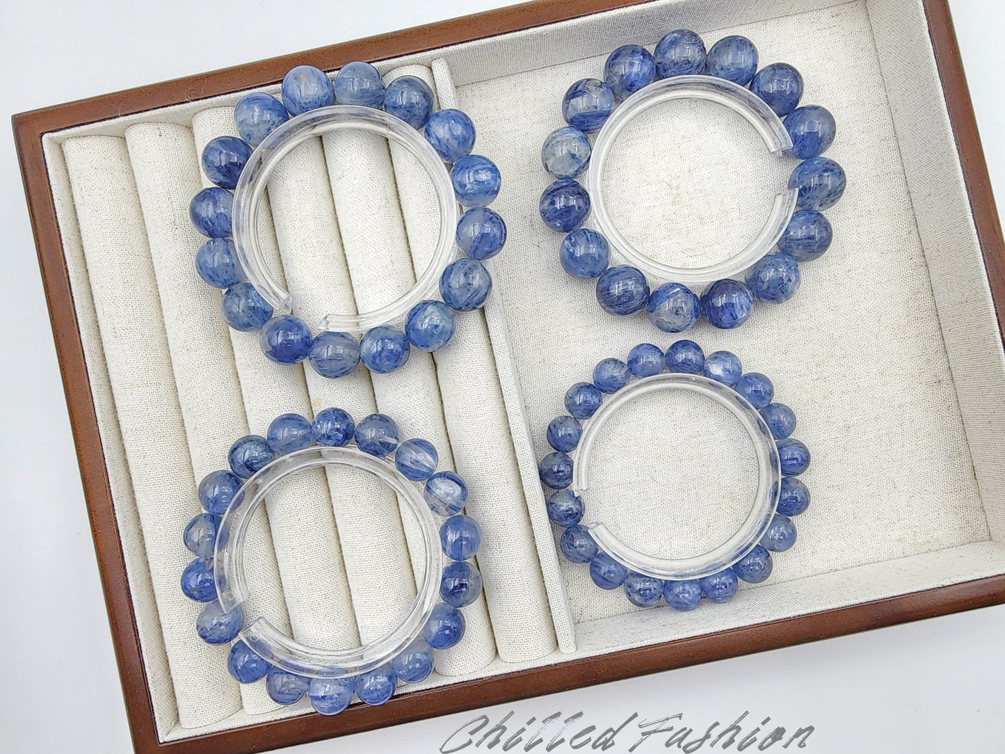 [Bracelet] Natural Kyanite Gemstone Bracelet: Tranquility & Self-Expression