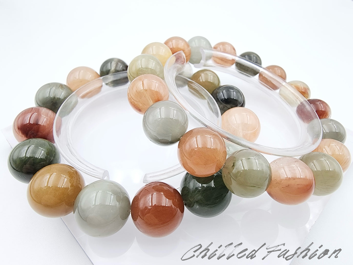 [Bracelet] Unique Harmony: Rabbit Hair Quartz 兔毛 Bracelet with Multicolored Beads
