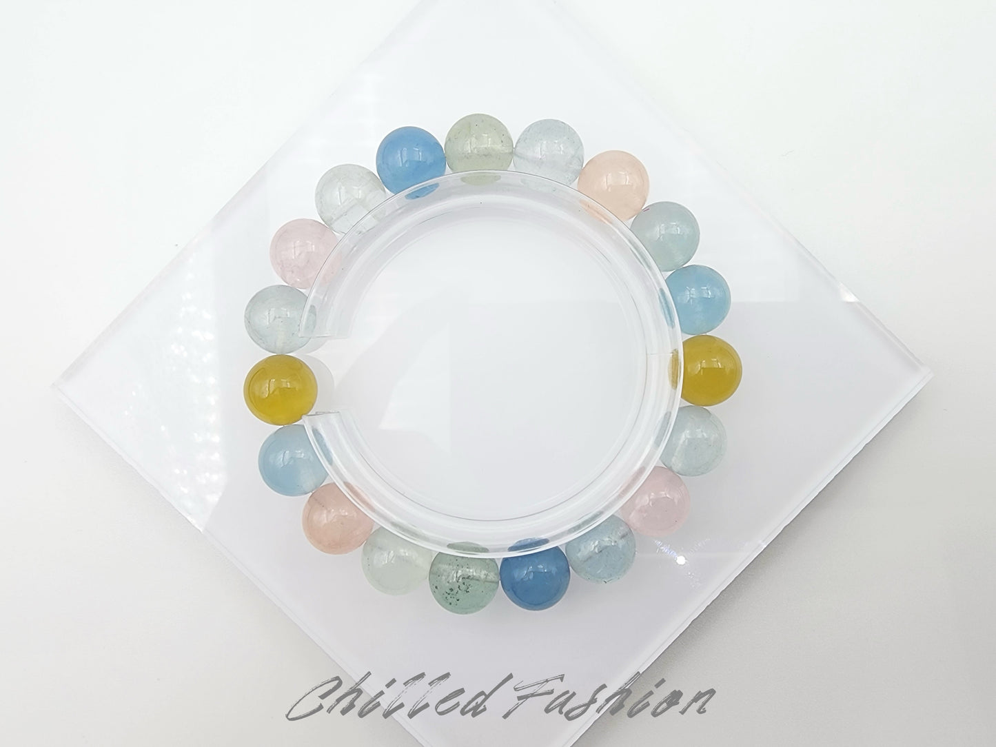 [Bracelet] Elegant 10mm Morganite Beaded Stretch Bracelet - Perfect for Any Occasion