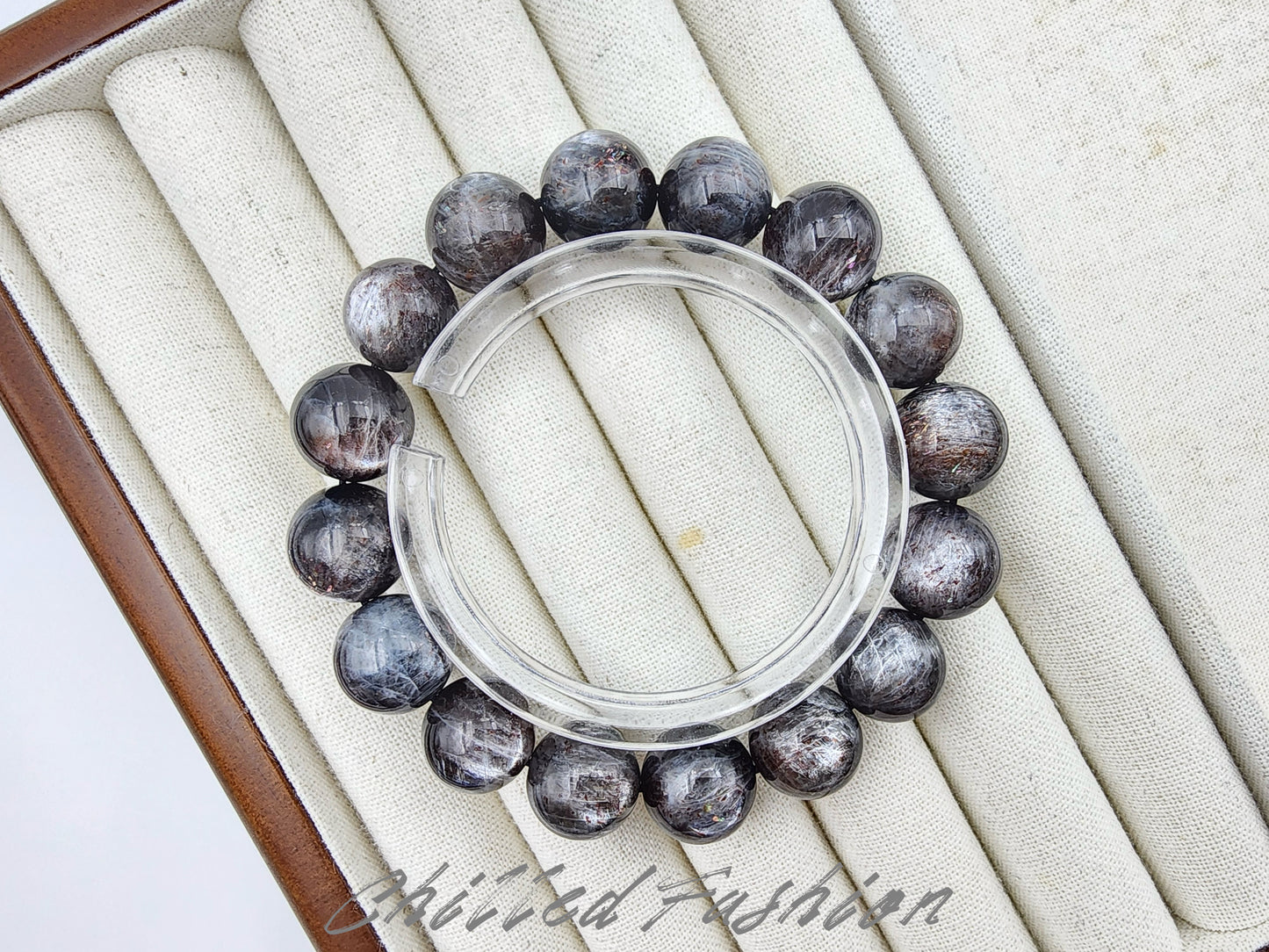 [Bracelet] Enchanted Starlight: 13mm Skeletal Quartz 星辉骨干 Crystal Bracelet