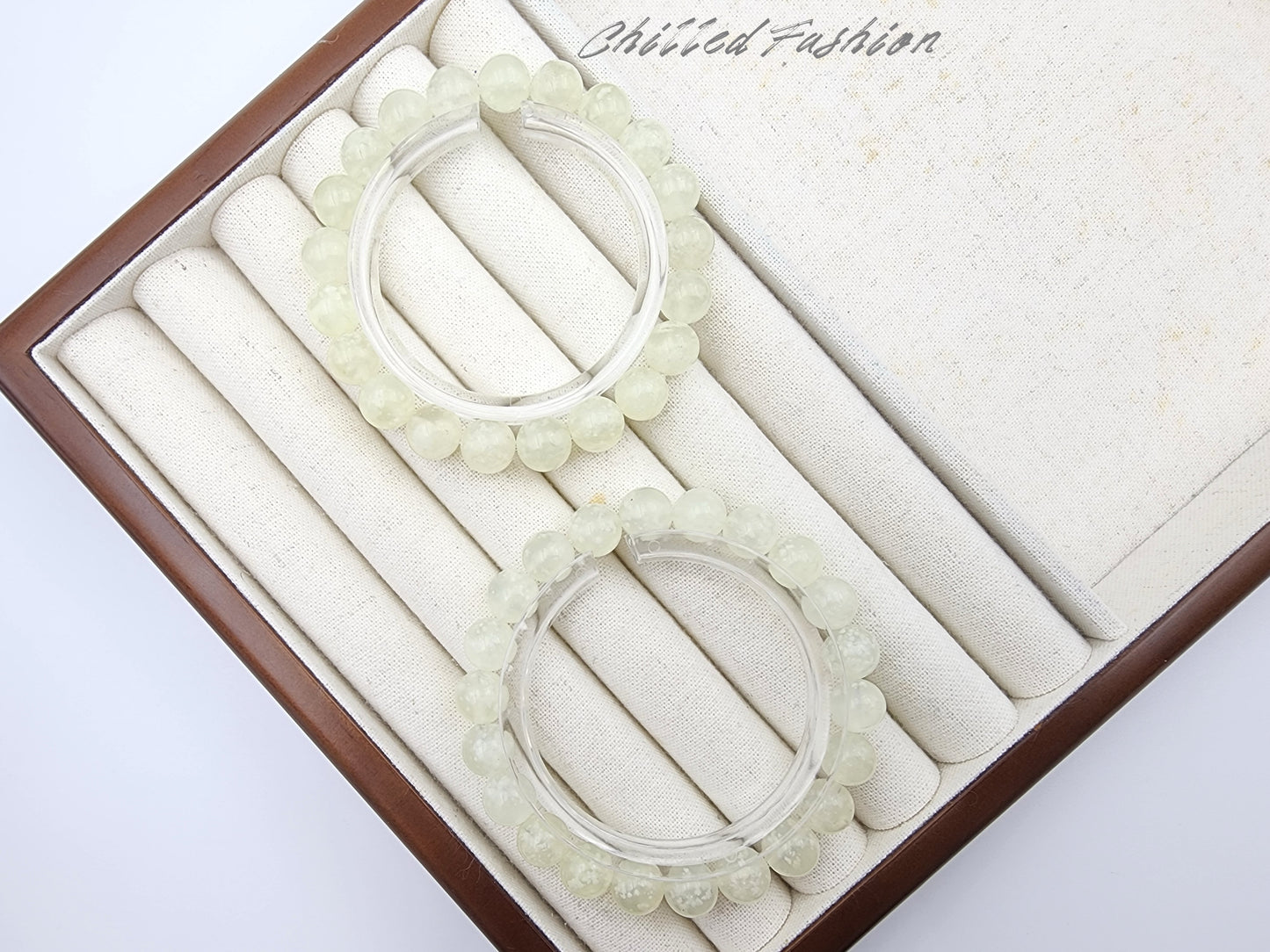 [Bracelet] Whispers of Winter: 9mm Snowflake Jade 雪花天青冻 Bracelet
