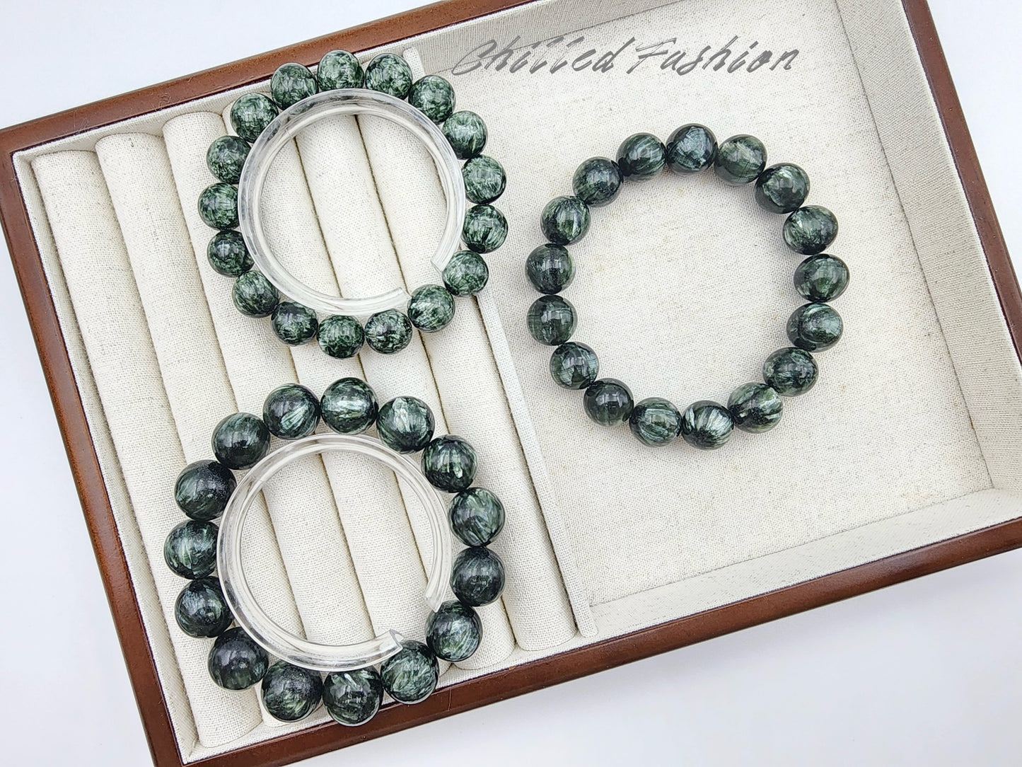 [Bracelet] Genuine Seraphinite 绿龙晶 Gemstone Bracelet: Earth's Energy on Your Wrist