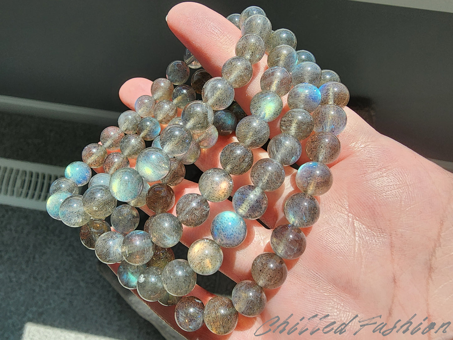 [Bracelet] 8mm Labradorite Bracelet with Stunning Natural Flash