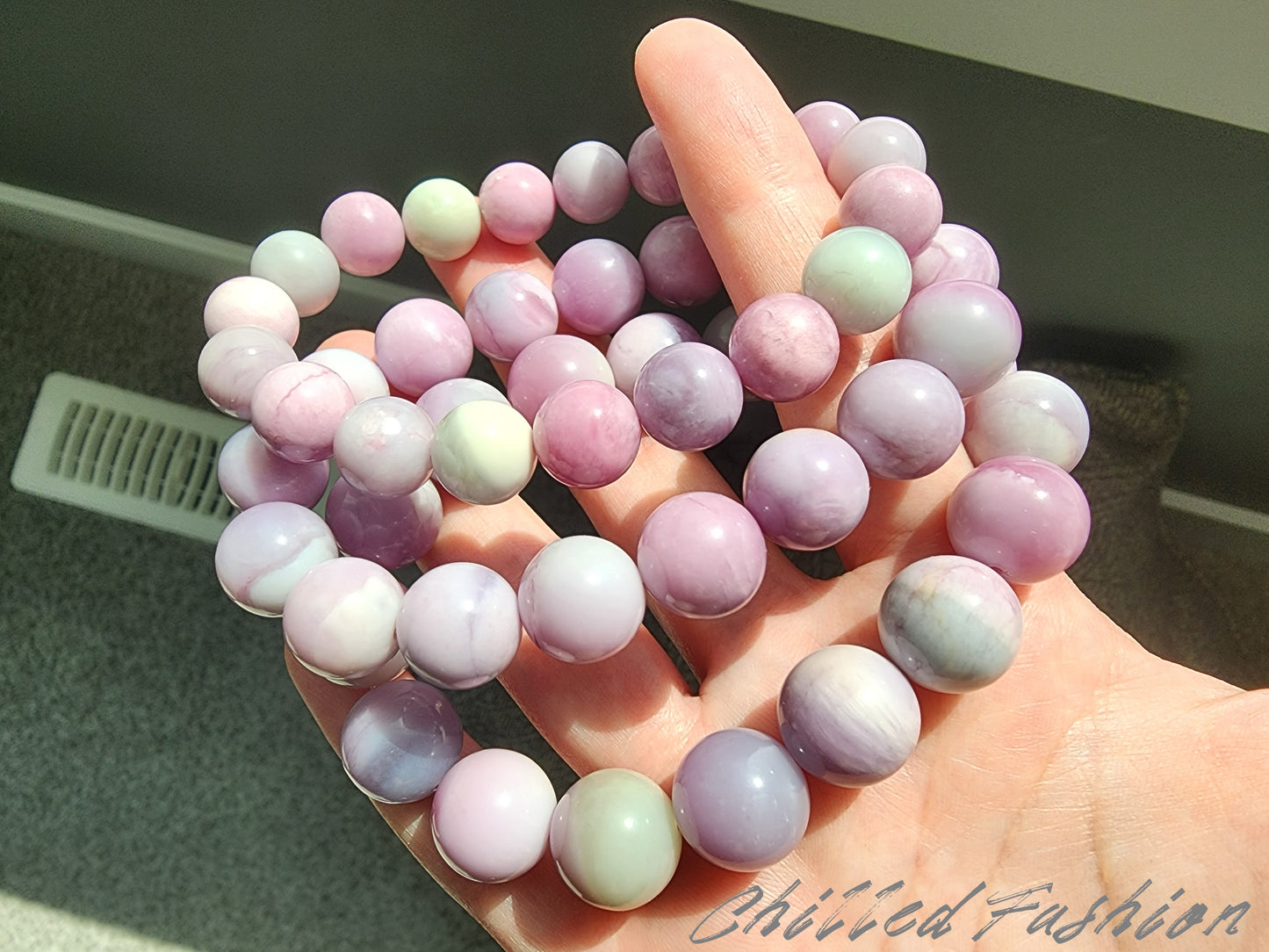 [Bracelet] Sugilite-Toned Mica Gemstone Bracelet