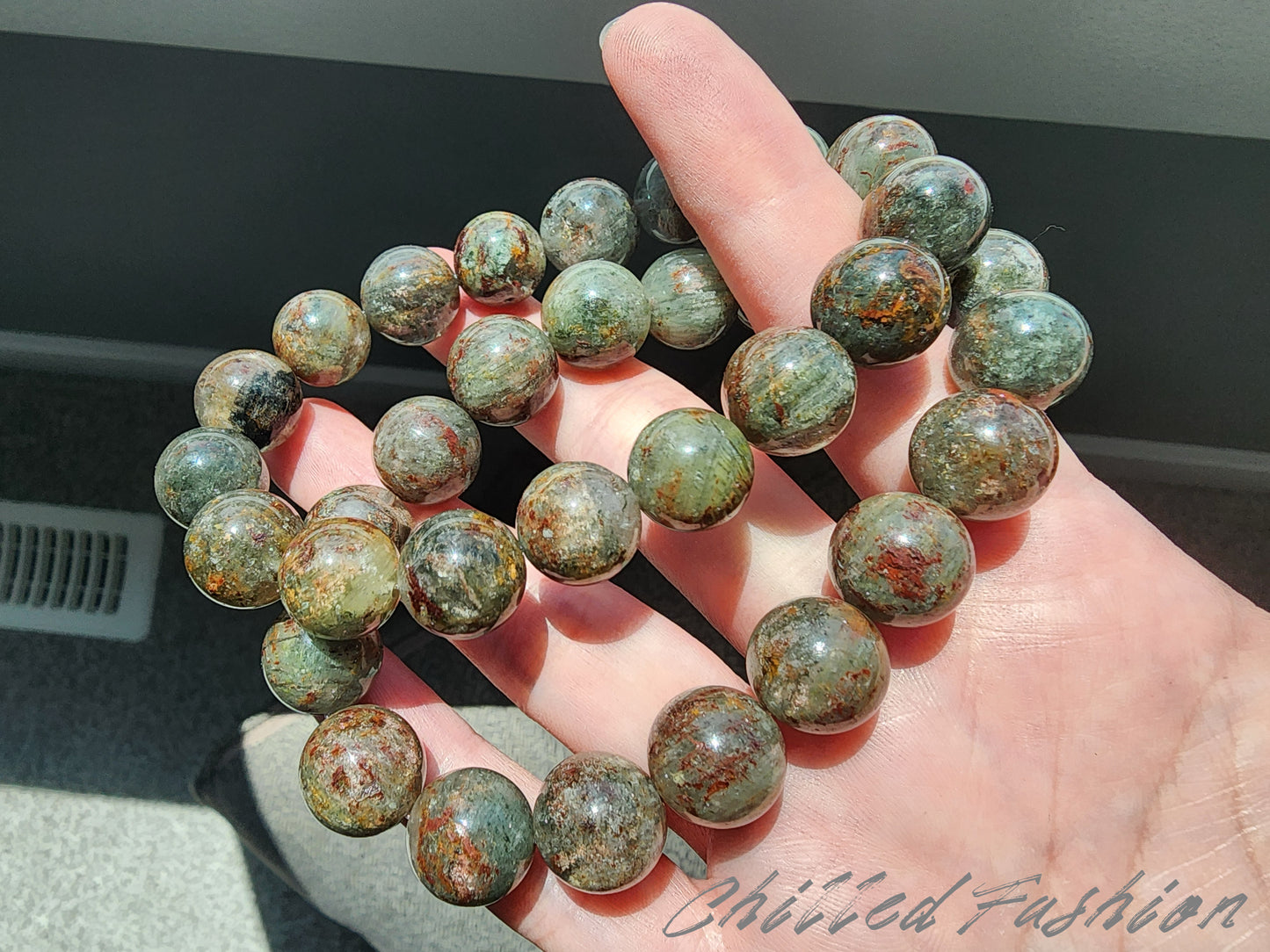 [Bracelet] 12mm Forest Ember Phantom Quartz Bracelet