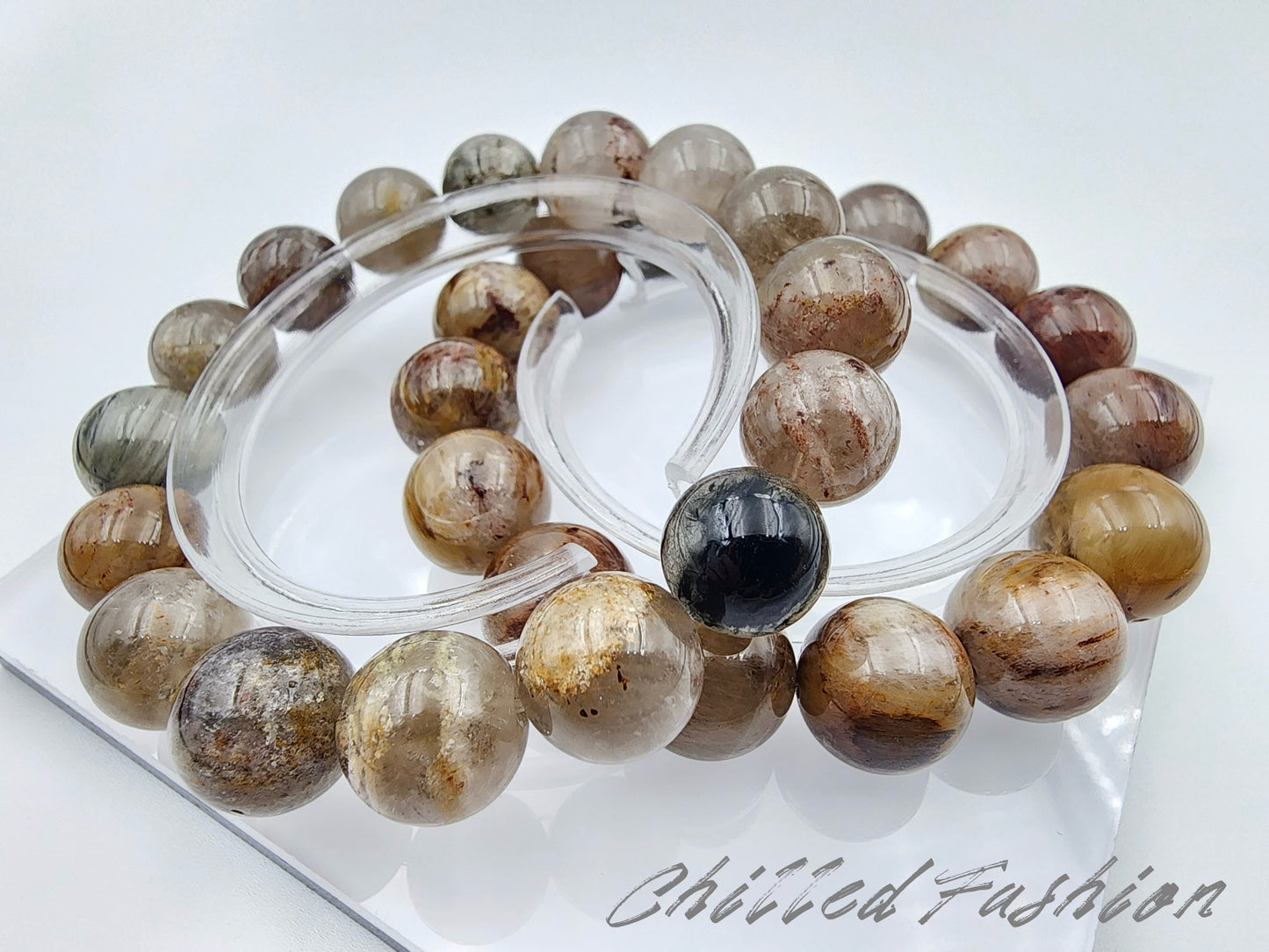 [Bracelet] Natural Phantom Quartz with Rutile – Grounding Crystal Beaded Bracelet