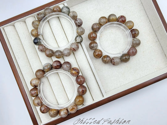 [Bracelet] Natural Phantom Quartz with Rutile – Grounding Crystal Beaded Bracelet