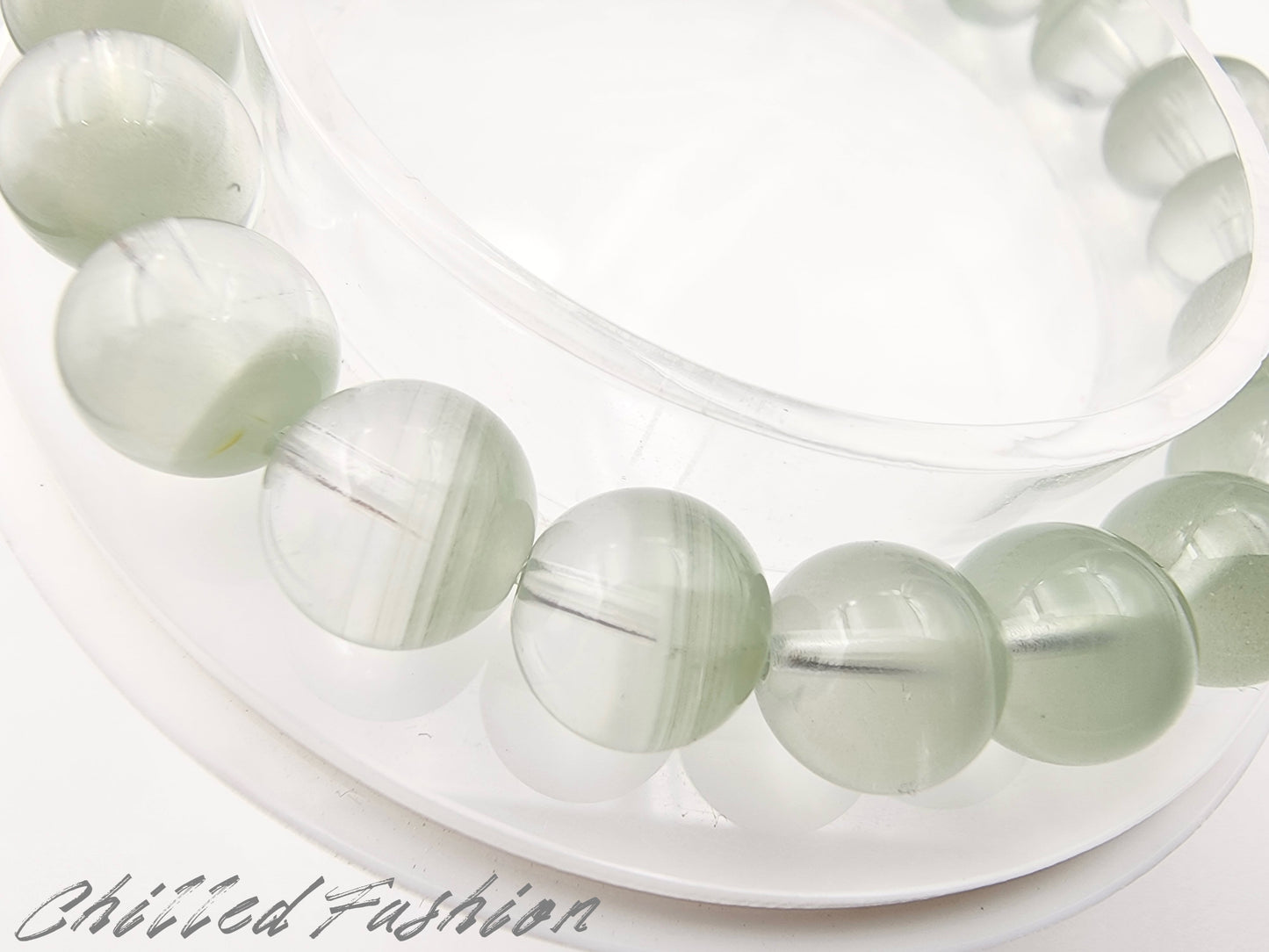 [Bracelet] 9mm Misty Sage Green Phantom Quartz Bracelet