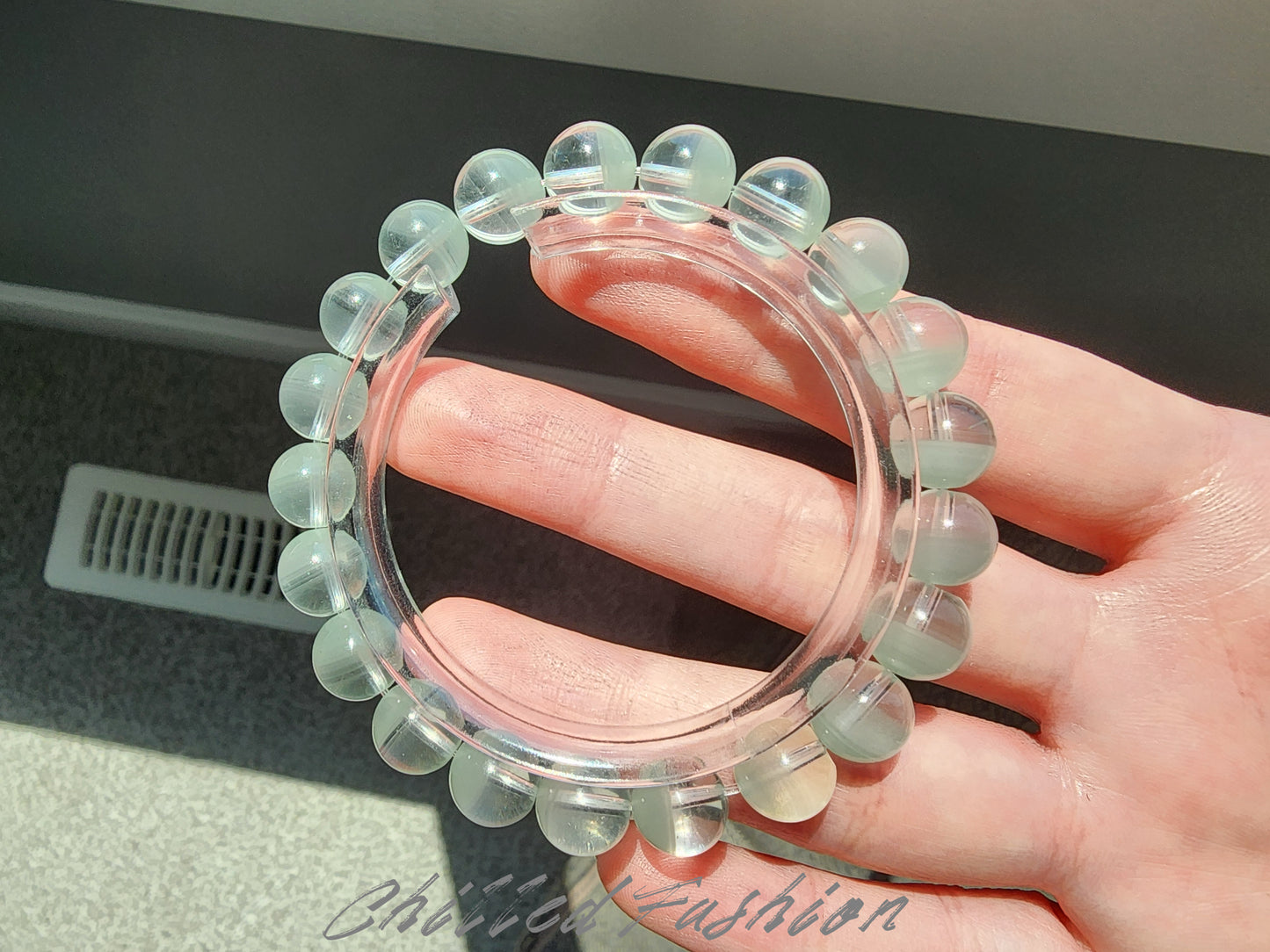 [Bracelet] 9mm Misty Sage Green Phantom Quartz Bracelet