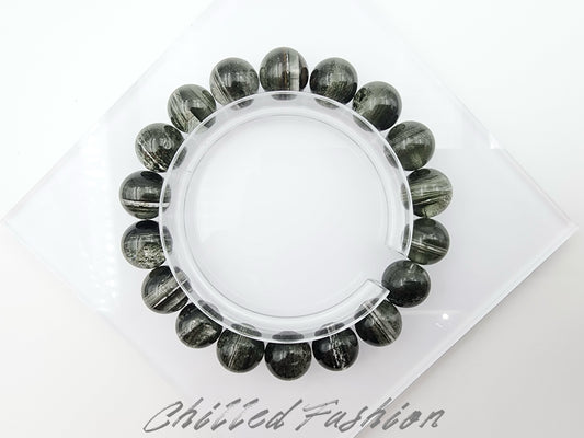[Bracelet] 11mm Zambian Green Phantom Quartz Bracelet