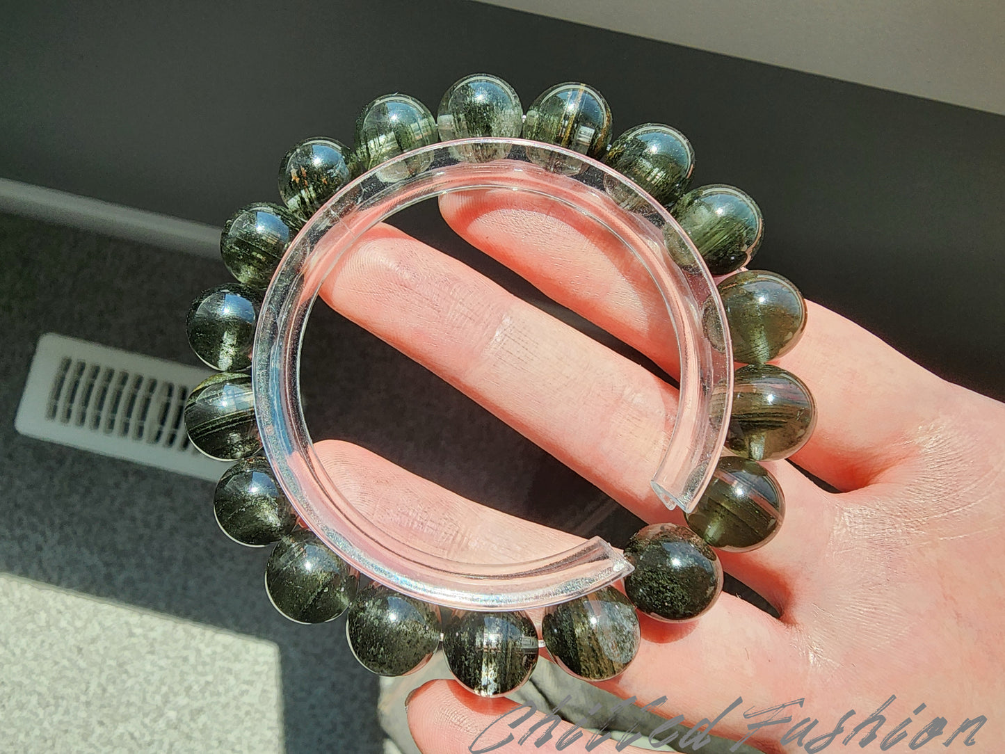 [Bracelet] 11mm Zambian Green Phantom Quartz Bracelet