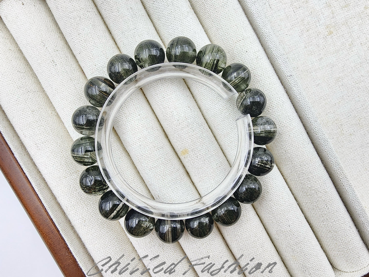 [Bracelet] 11mm Zambian Green Phantom Quartz Bracelet