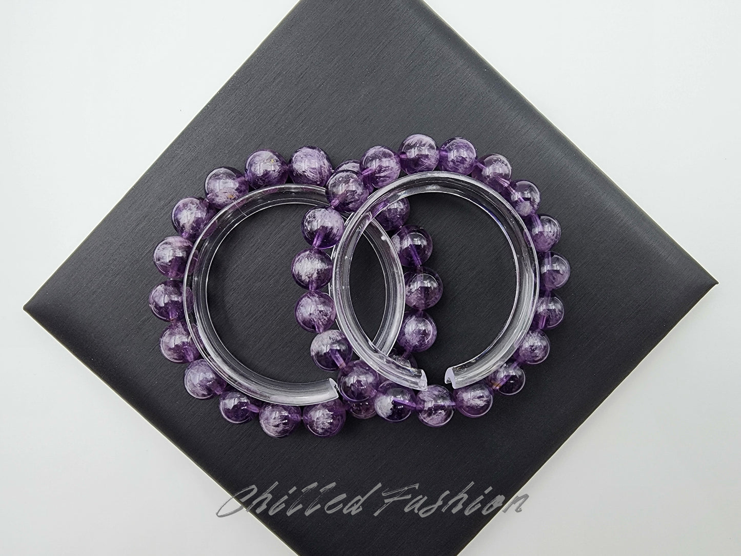 [Bracelet] Natural Amethyst Bracelet with Snow Feather Inclusions