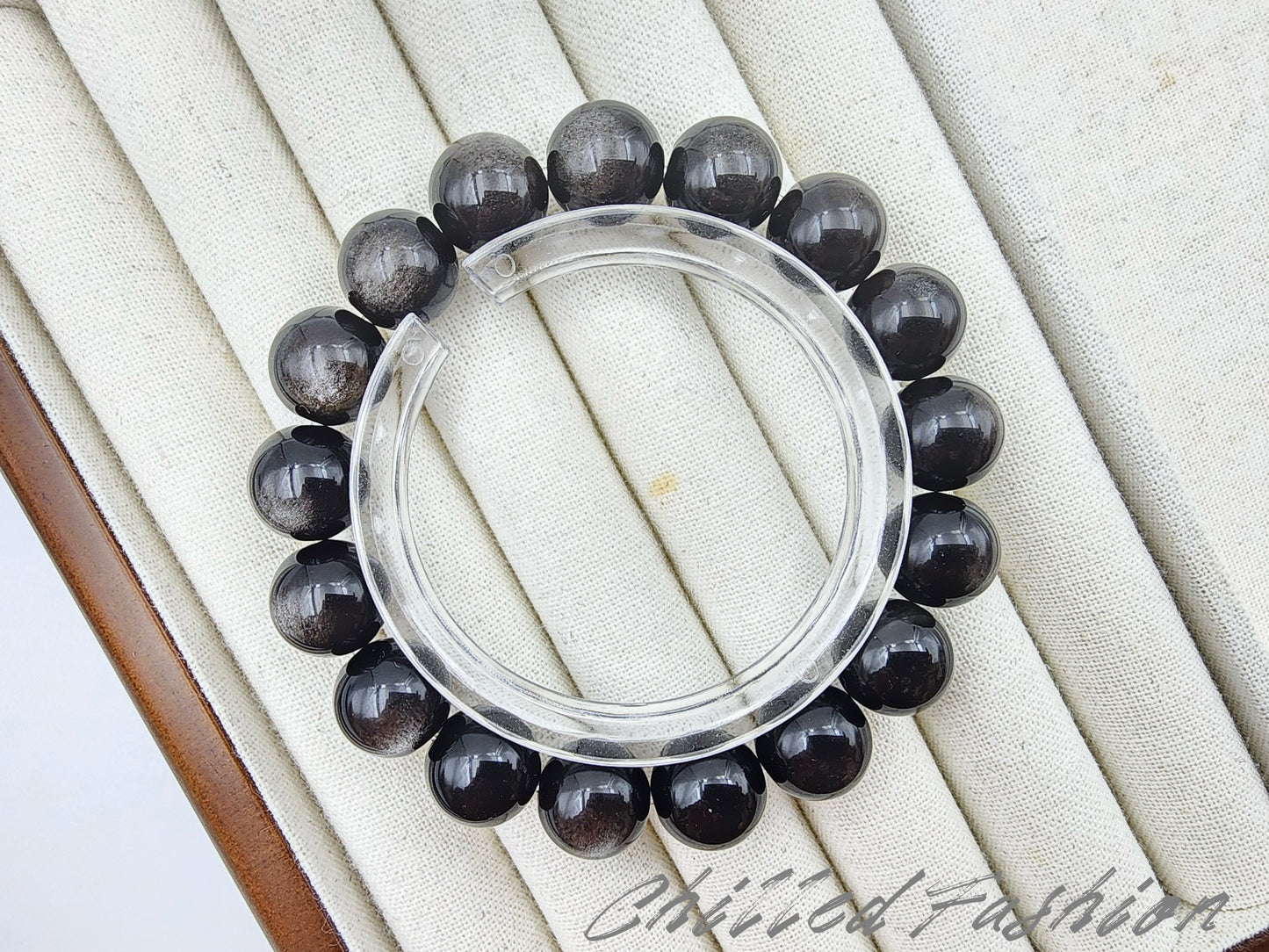 [Bracelet] Unleash Your Inner Strength: 12mm Silver Obsidian 银耀石 Bracelet