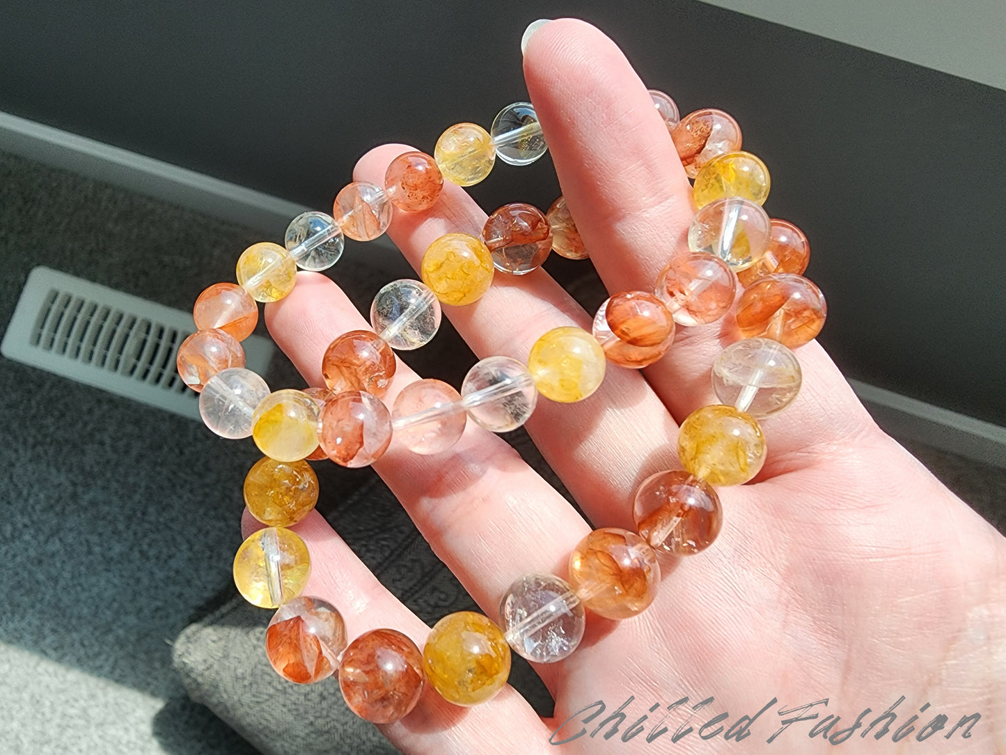 [Bracelet] Harmony in Red and Gold: Hematoid Quartz 锦鲤色胶花 Round Bead Bracelet