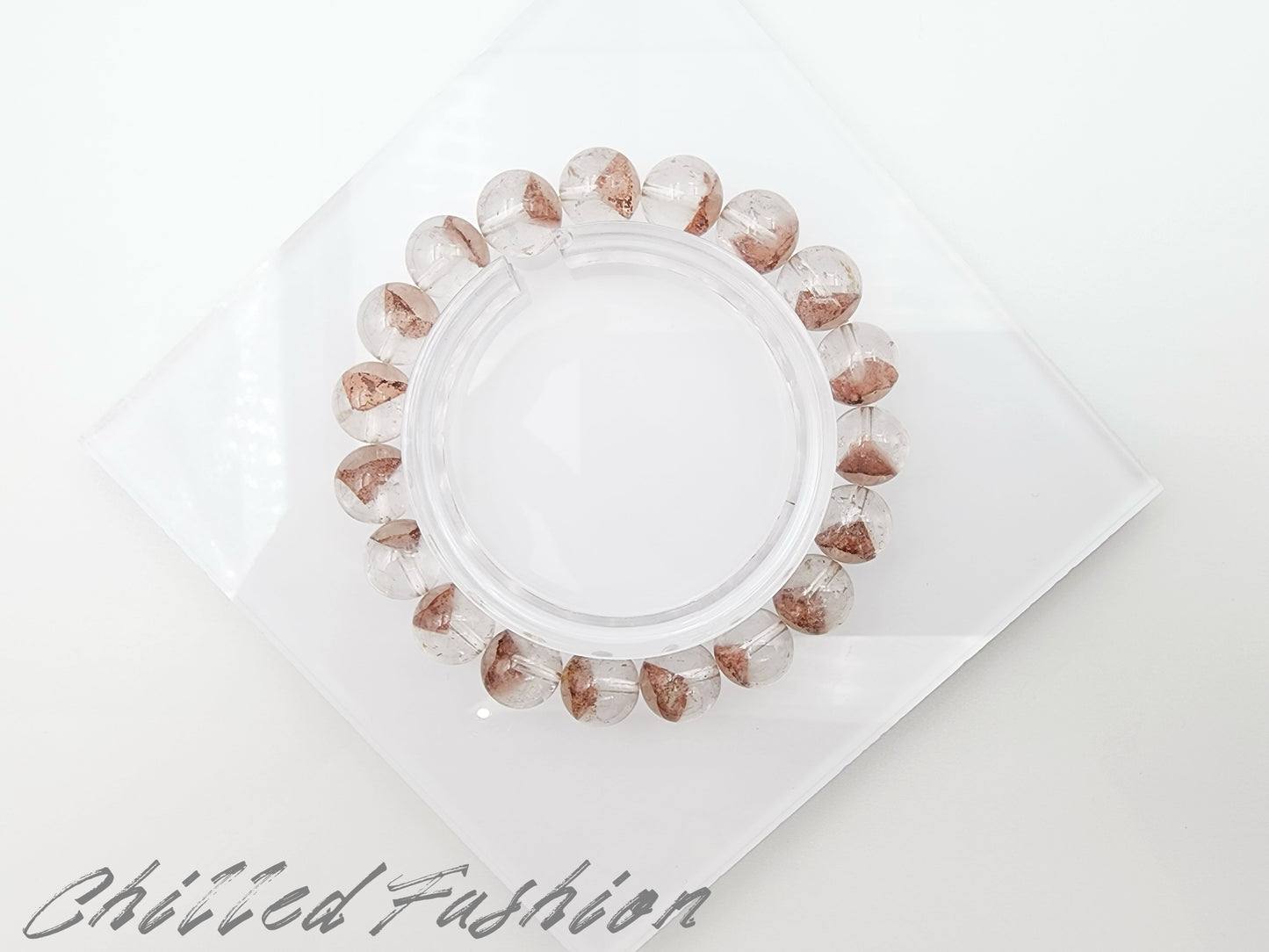 [Bracelet] 10mm Red Phantom Quartz Bracelet with Pyramid Inclusions