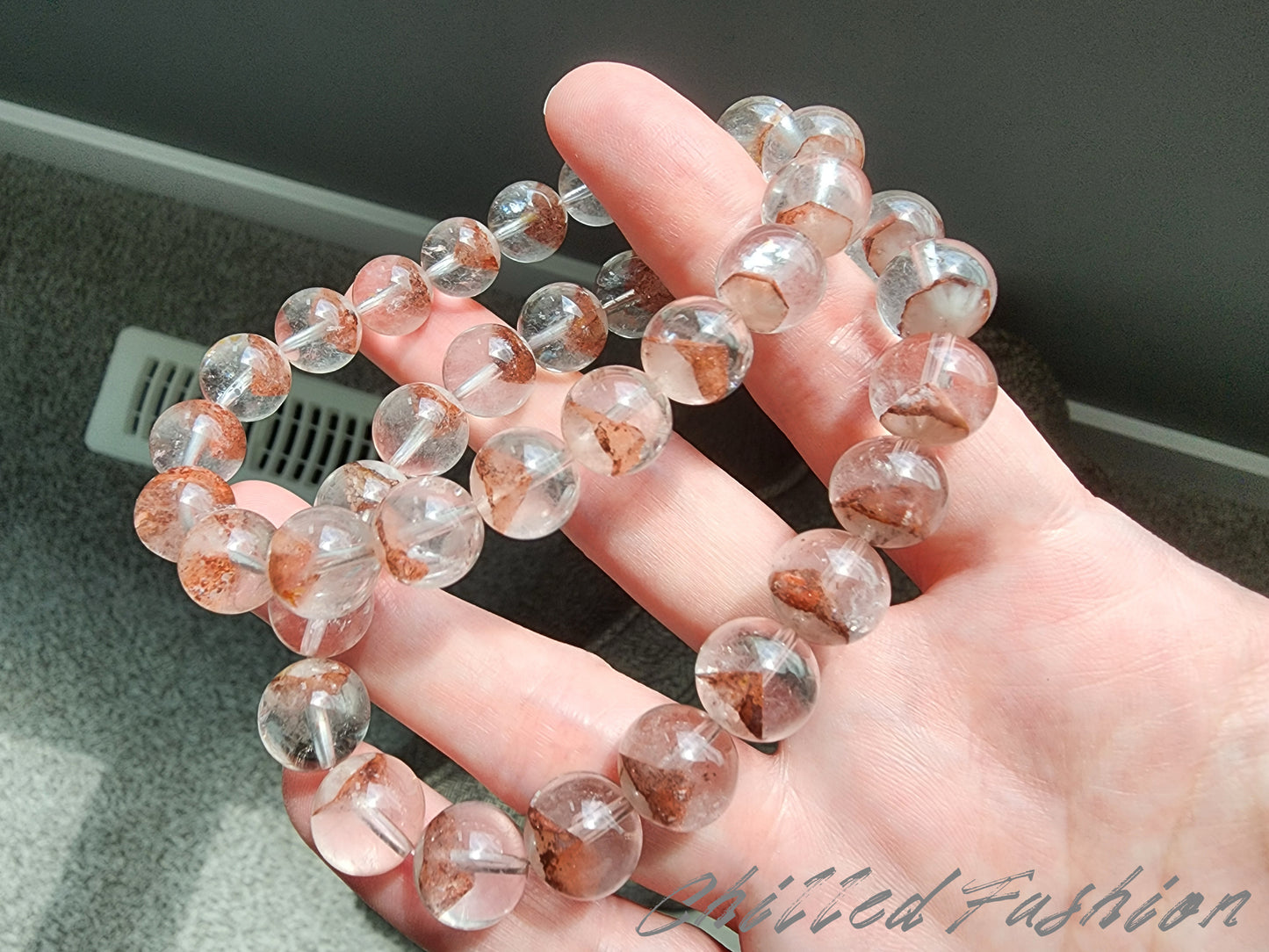 [Bracelet] 10mm Red Phantom Quartz Bracelet with Pyramid Inclusions