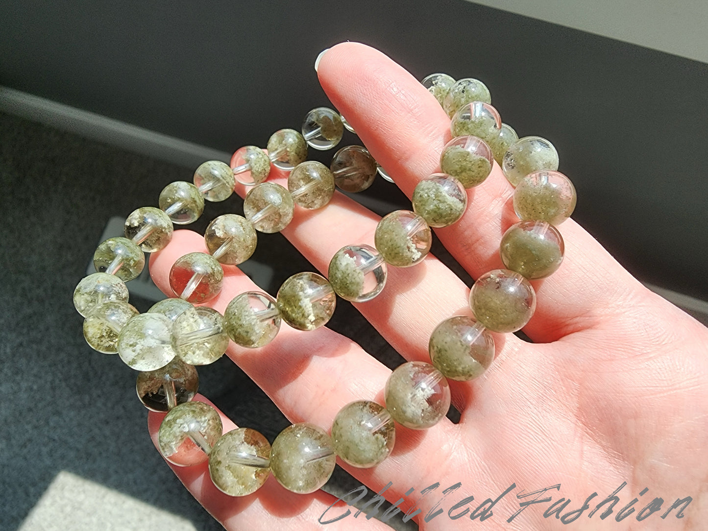 [Bracelet] Matcha Green Phantom Quartz Bracelet with Wealth Bowl Inclusions