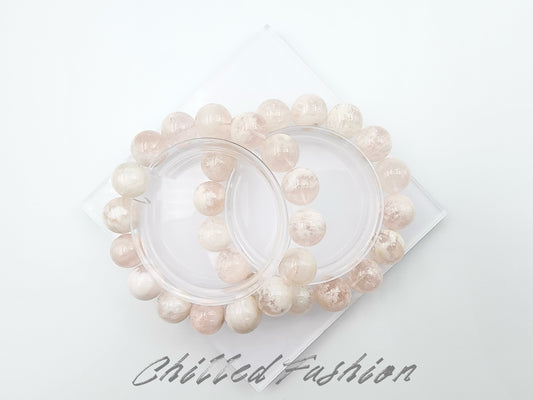 [Bracelet] Winter’s Whisper: Snowflake Phantom Quartz Bracelet