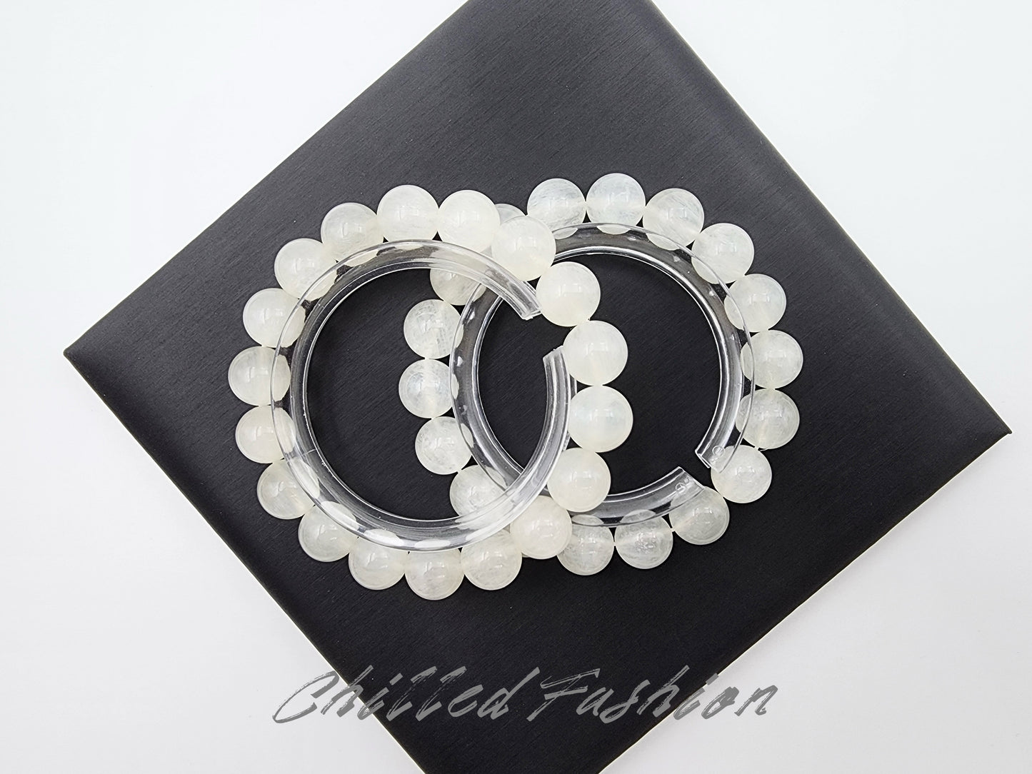 [Bracelet] White Rabbit Hair-Like Feldspar Bracelet