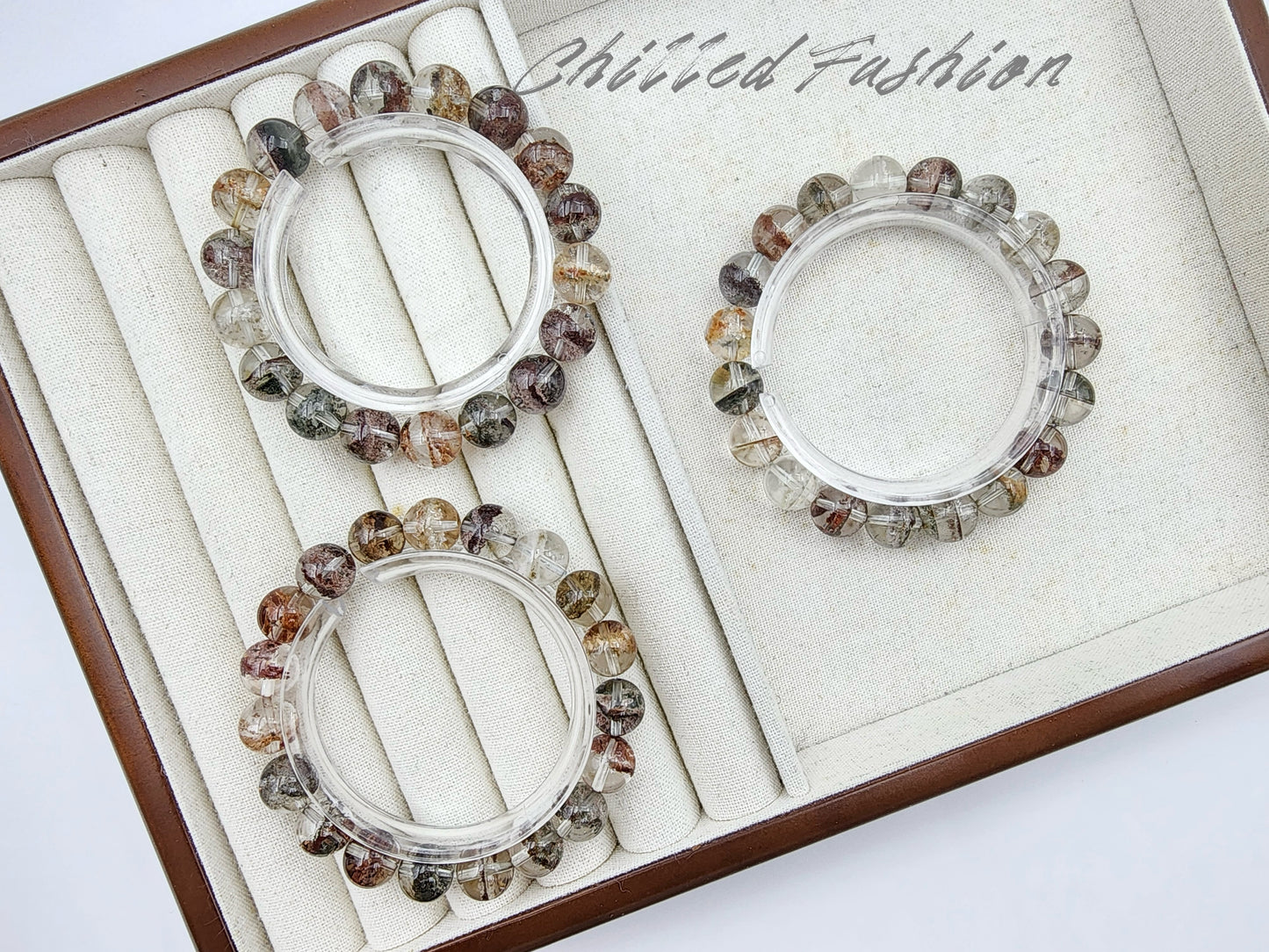 [Bracelet] Colorful Phantom Quartz Bracelet with Central Phantom Line