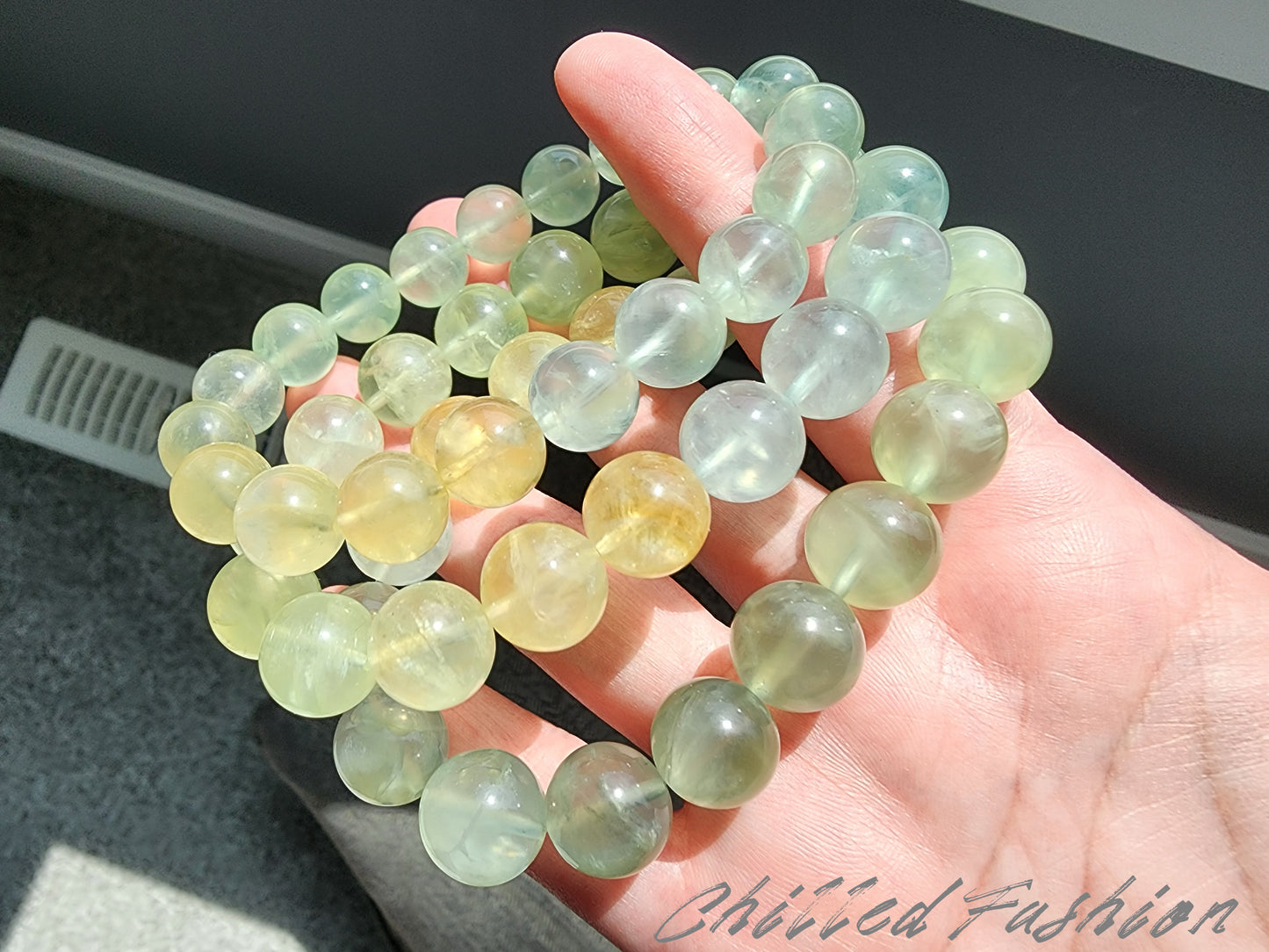 [Bracelet] Green to Yellow Gradient Prehnite Bracelet