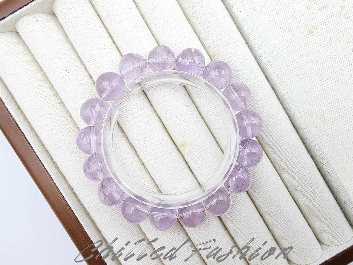 [Bracelet] Enchanting 12mm Amethyst Bracelet - Handcrafted Energy and Healing Accessory