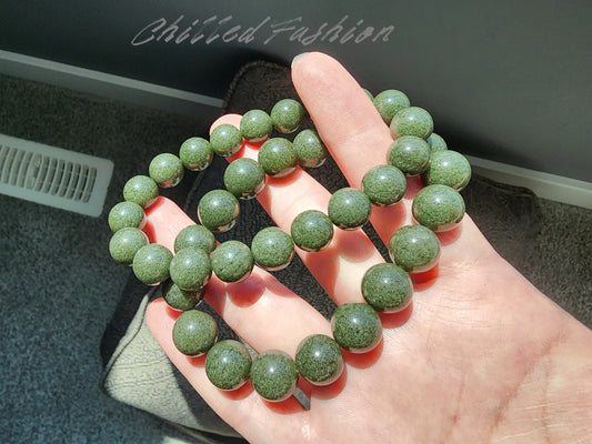[Bracelet] Natural Full Green Phantom Quartz Bracelet