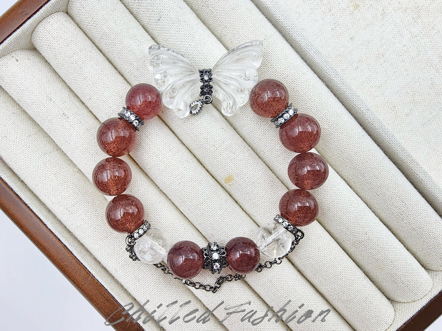 [Bracelet] 12mm Strawberry Quartz and Clear Quartz Bracelet with Carved Butterfly Wings