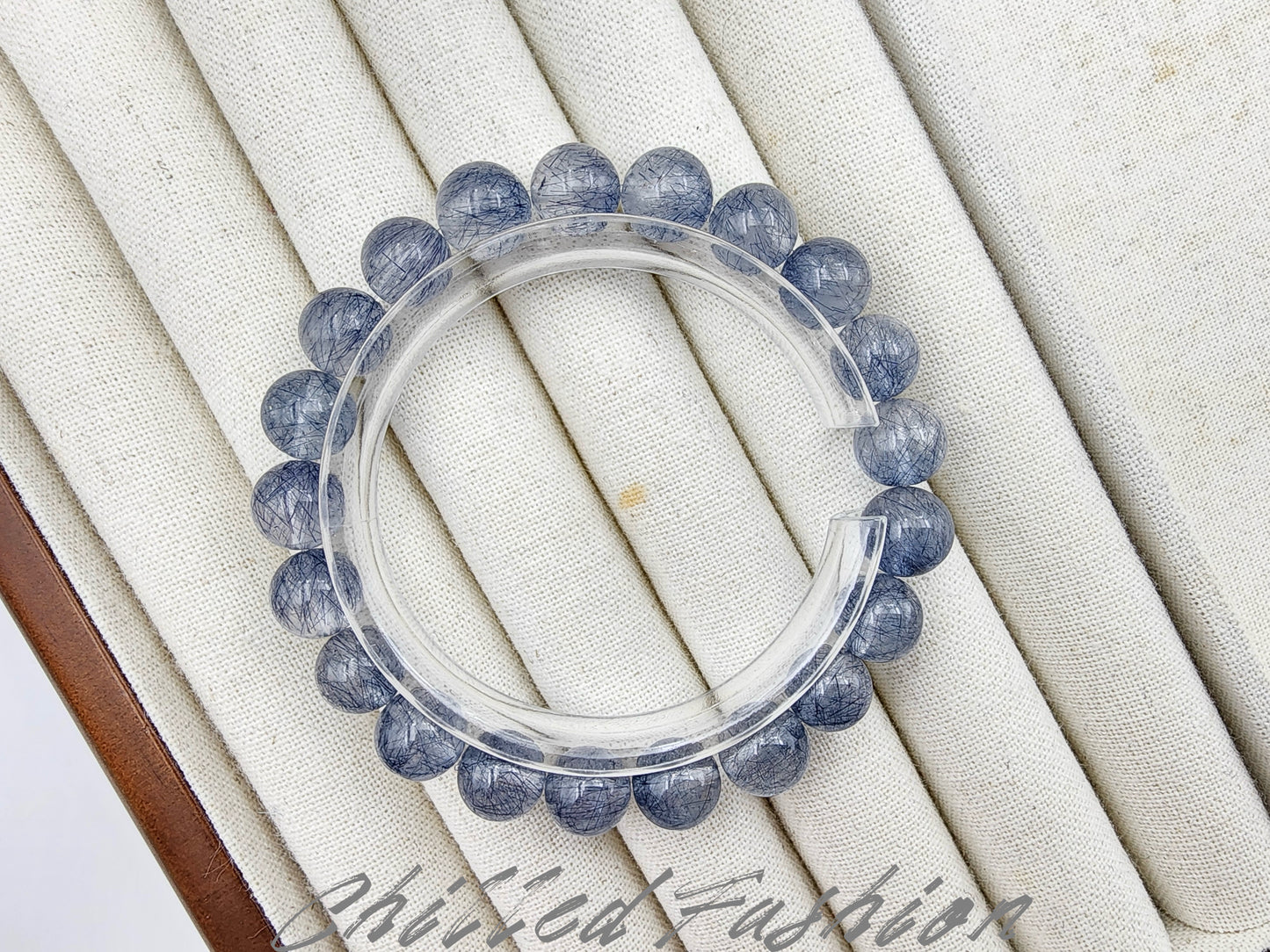 [Bracelet] 9mm Blue Rabbit Hair Quartz Bracelet