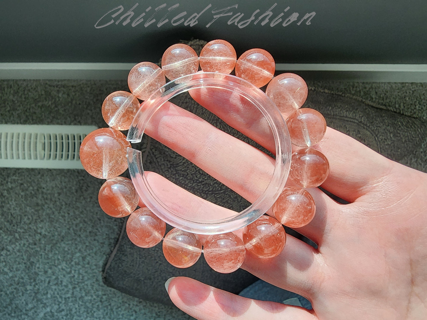 [Bracelet] Pink Rabbit Hair Quartz Bracelet - 11.9mm to 17.3mm Beads