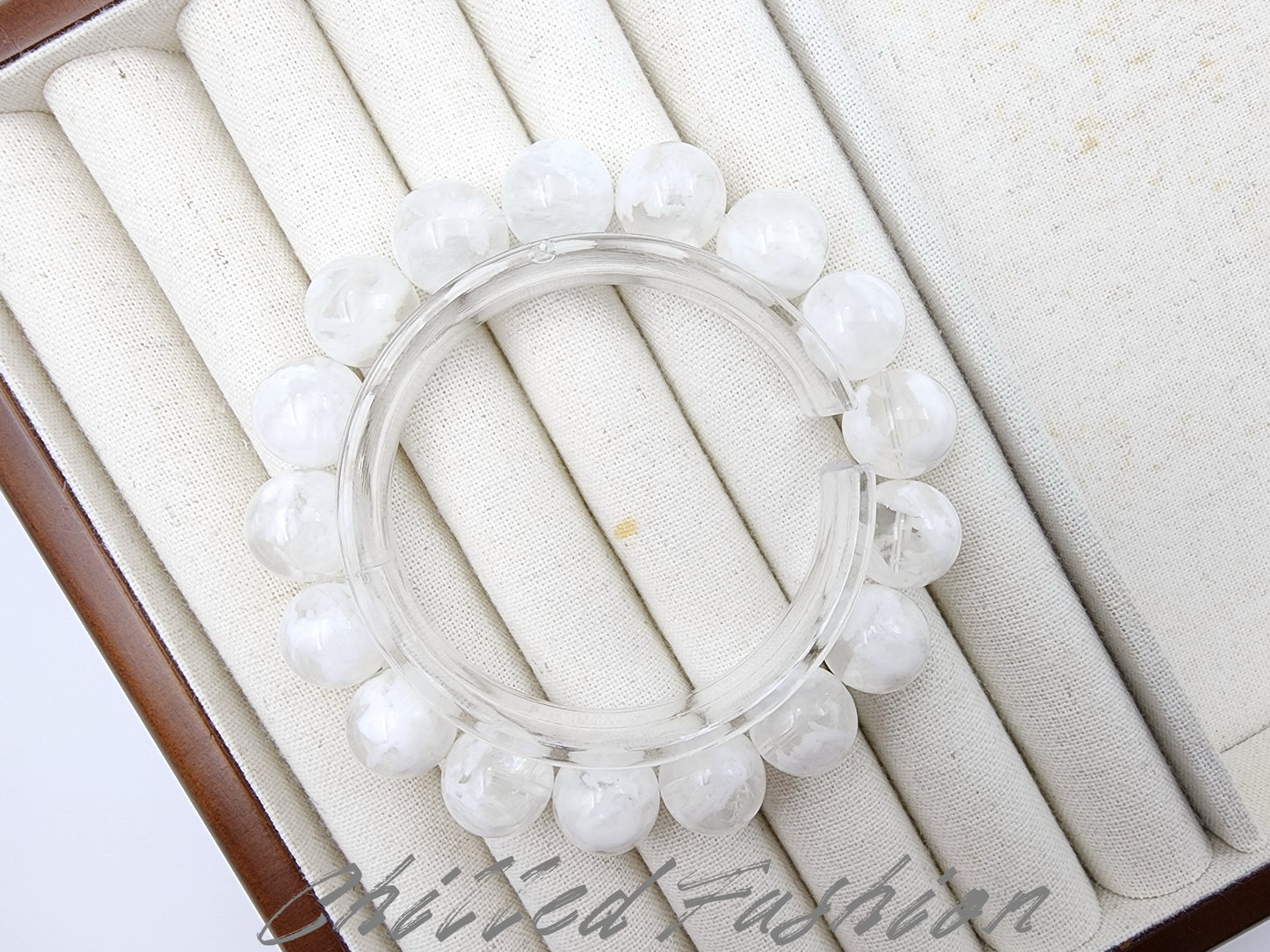 [Bracelet] 13mm Snowflake Phantom Quartz Bracelet