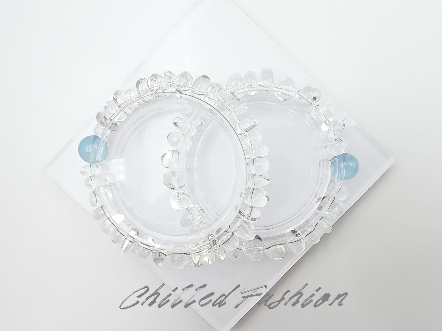 [Bracelet] Aquamarine and Clear Quartz Chip Bead Bracelet
