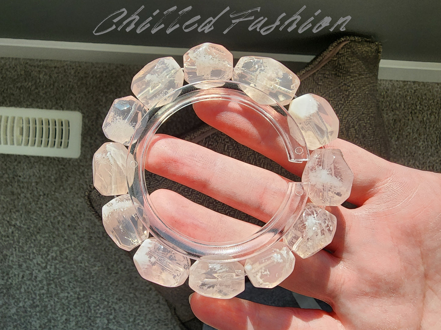 [Bracelet] Pink Snowflake Phantom Quartz Bracelet