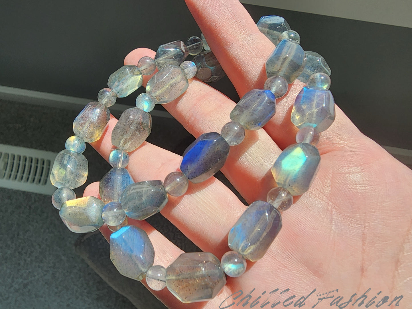 [Bracelet] Labradorite Faceted Nugget Bracelet