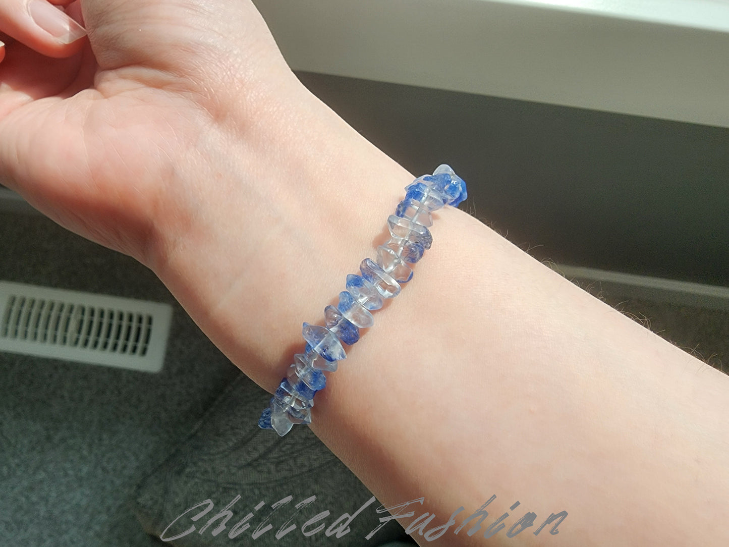 [Bracelet] Dumortierite in Quartz Double Terminated Bracelet
