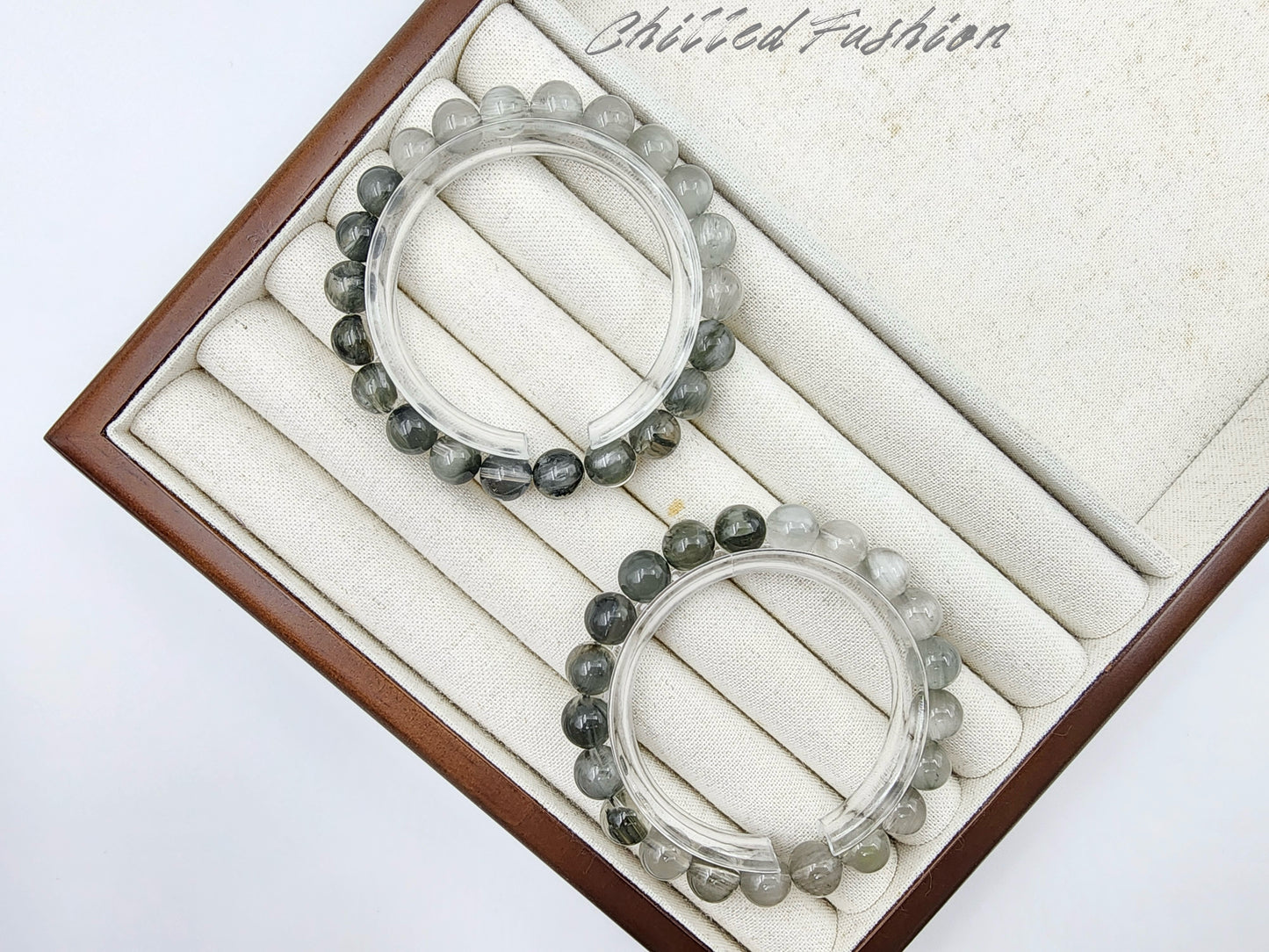 [Bracelet] Ombre Grey Rabbit Hair Quartz Bracelet