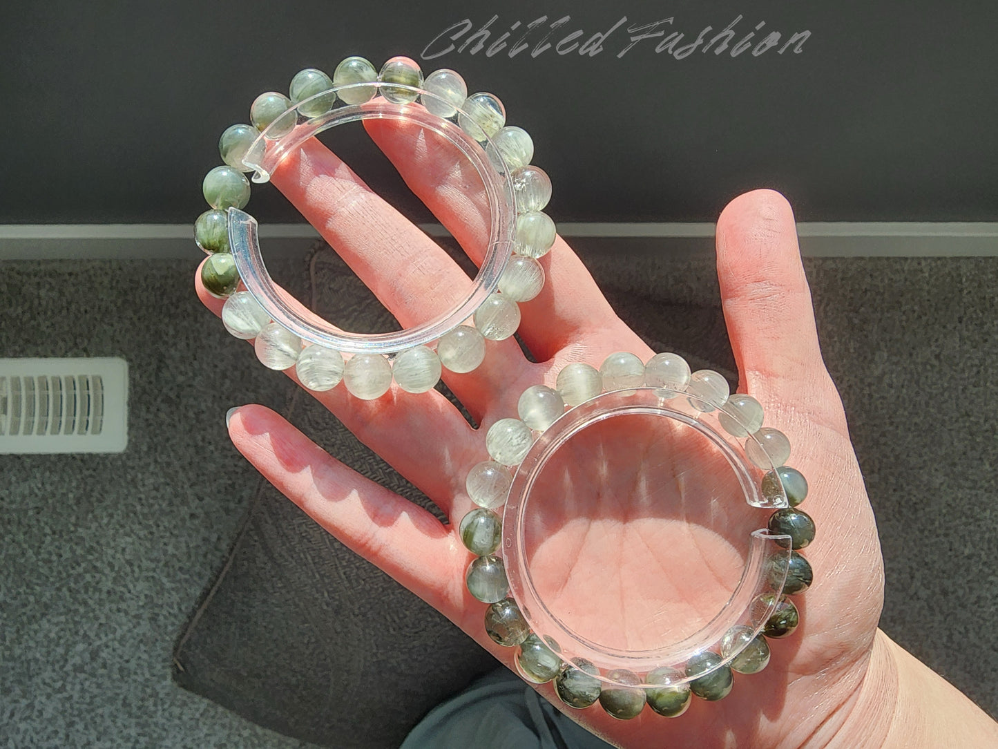 [Bracelet] Ombre Grey Rabbit Hair Quartz Bracelet