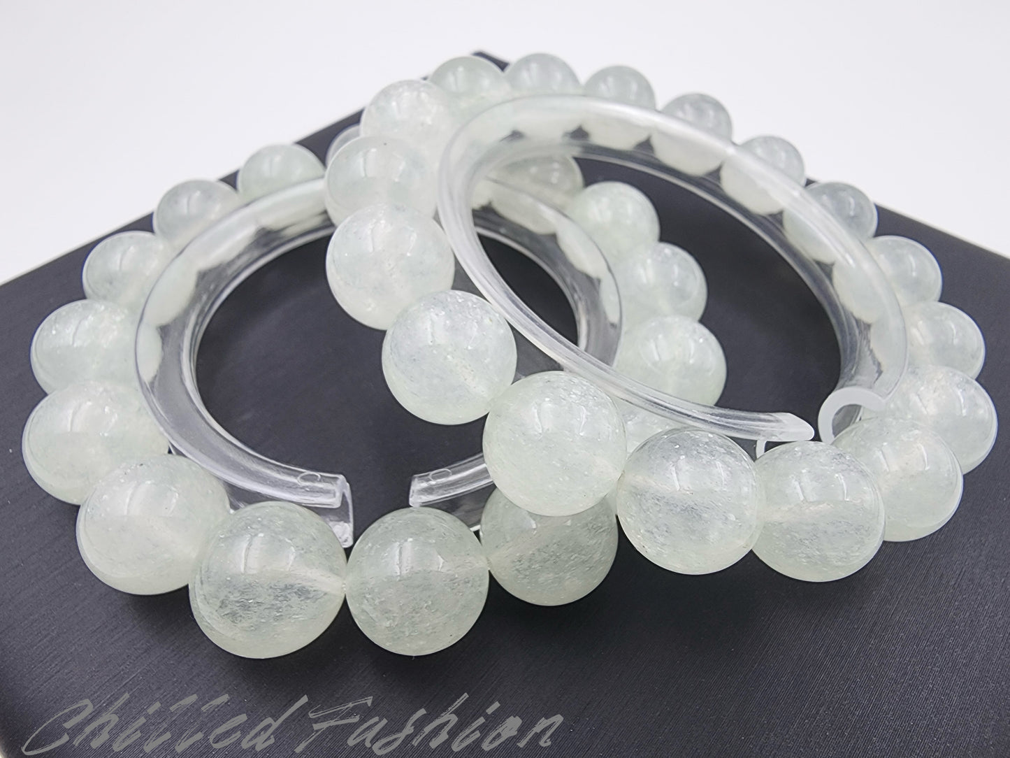 [Bracelet] Sparkly White Strawberry Quartz Bracelet