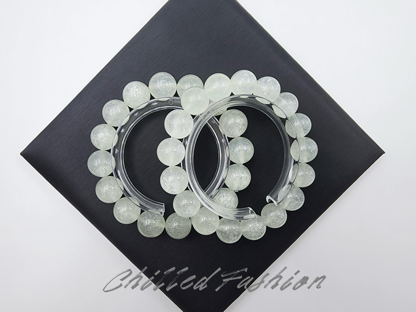 [Bracelet] Sparkly White Strawberry Quartz Bracelet