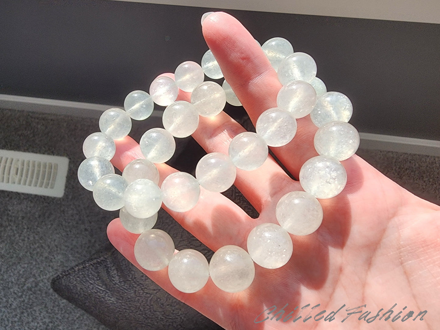 [Bracelet] Sparkly White Strawberry Quartz Bracelet